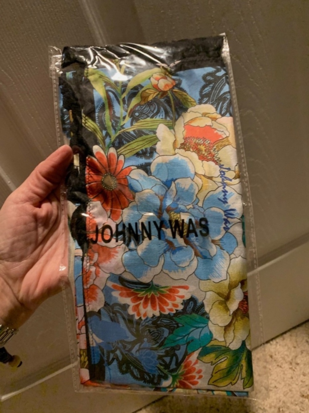 NWT unopened Johnny Was Silk Scarf Blue w Black Tassels, NEW - Picture 11 of 13